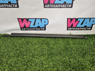 Уплотнитель стекла Volkswagen Passat B8 2016, 2.0 л., дизель, универсал, передний привод, правый руль