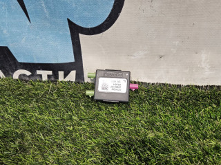 усилитель антенны Ford Mustang 6 поколение S550 [рестайлинг] 2020, 2.3 л., бензин, АКПП, белый, кабриолет, задний привод, JR3T19K351AC