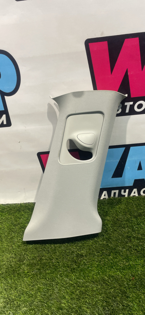 обшивка стойки центральной правой Tesla Model Y 1 поколение 2023, электро, полный привод, 1666821-95-B - фото №1