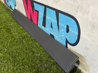 молдинг двери задней левой Tesla Model X 1 поколение [рестайлинг] 2023, электро, 1035121-00-F