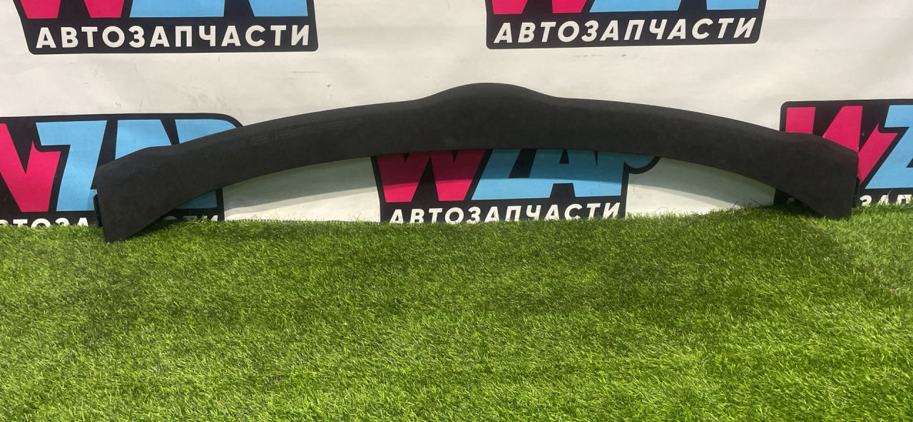 накладка на торпедо (консоль) Tesla Model Y 1 поколение 2022, электро, белый, 1083390-00-I - фото №1