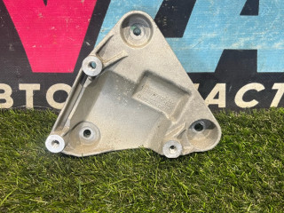 кронштейн двигателя Chevrolet Trax 1 поколение [рестайлинг] 2021, 1.4 л., бензин, АКПП, черный, внедорожник 5 дв., передний привод, 55577637