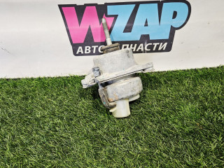 подушка крепления двигателя Ford Mustang 6 поколение S550 [рестайлинг] 2019, 2.3 л., бензин, АКПП, черный, купе, задний привод