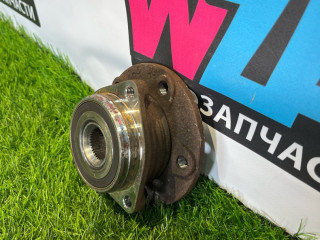 ступица передняя Volkswagen Passat B8 2016, 2.0 л., дизель, универсал, передний привод, правый руль