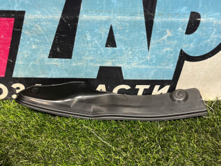 уплотнитель двери Chevrolet TrailBlazer 3 поколение 2022, 1.3 л., бензин, вариатор, оранжевый, хетчбэк 5 дв., полный привод