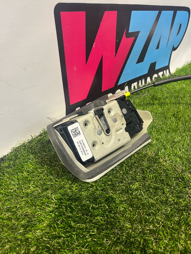 замок двери задней левой Tesla Model Y 1 поколение 2022, электро, белый, 1500674-00-A - фото №1