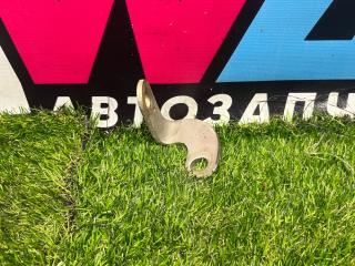 кронштейн (крепление) Chevrolet TrailBlazer 3 поколение 2022, 1.3 л., бензин, вариатор, оранжевый, хетчбэк 5 дв., полный привод