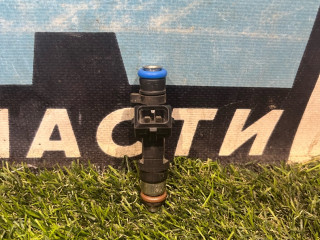 форсунка Chevrolet Trax 1 поколение [рестайлинг] 2021, 1.4 л., бензин, АКПП, черный, внедорожник 5 дв., передний привод, 0280158205