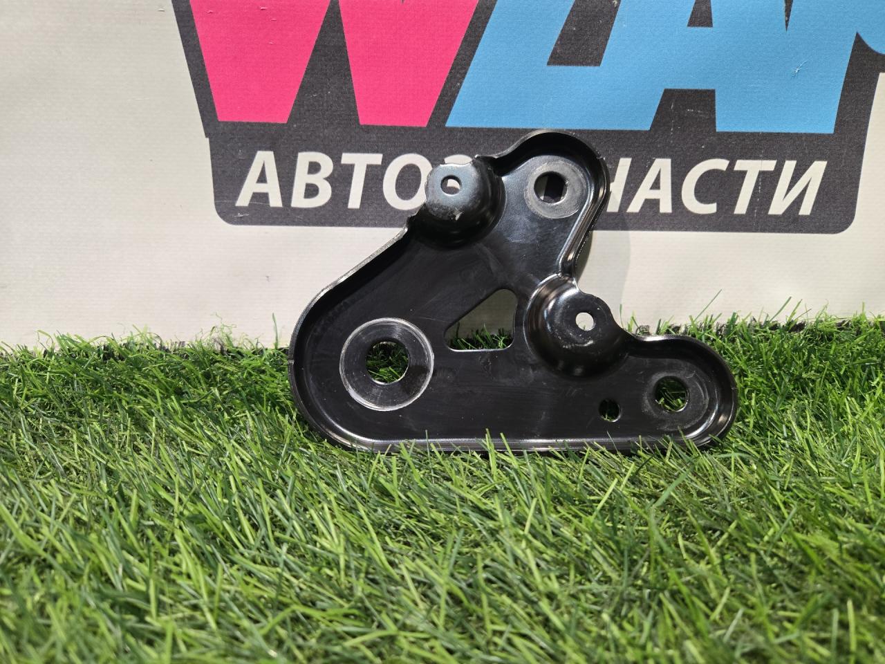 Кронштейн балки Tesla Model 3 1 поколение 2022, 1044576-00-D - фото №1