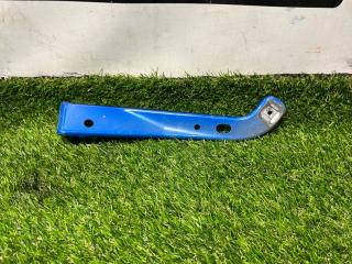 крепление ( кронштейн ) крыла Ford Mustang 6 поколение S550 [рестайлинг] 2019, 2.3 л., бензин, АКПП, купе, задний привод, JR3B-16C198-BA