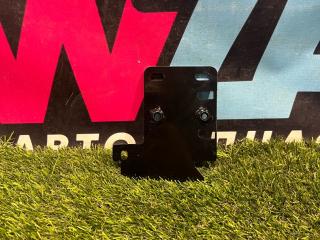 кронштейн (крепление) BMW X5 G05 (2018 - 2025)