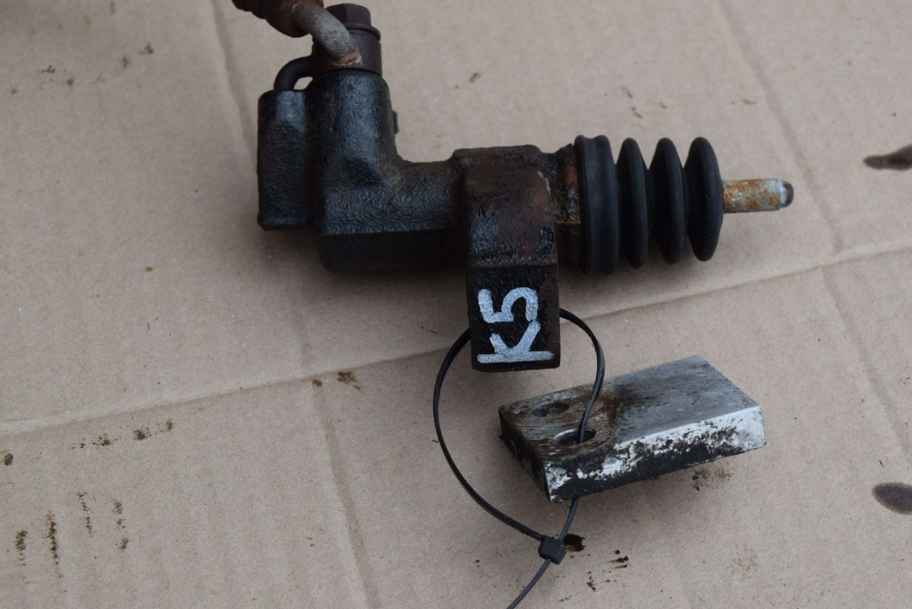 цилиндр сцепления рабочий Nissan Almera Classic B10 2006, 1.6 л., i, QG16DE, бензин, МКПП, седан, передний привод, 3062095F0A, 3067495F0A - фото №1