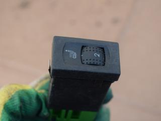 кнопка обогрева сидений Volkswagen Passat B5 [рестайлинг] 2002, 1.9 л., дизель, МКПП, седан, 3B0963564C