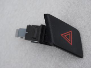 кнопка аварийной сигнализации Toyota Yaris XP9 2007, 1.4 л., 1ND-TV, дизель, МКПП, хетчбэк 5 дв., 843320D010