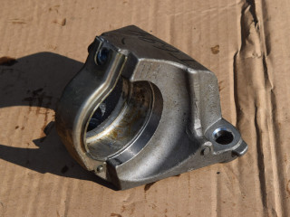 кронштейн полуоси Renault Megane 3 поколение [рестайлинг] 2014, 1.2 л., Ti, бензин, МКПП, передний привод, 397743238R