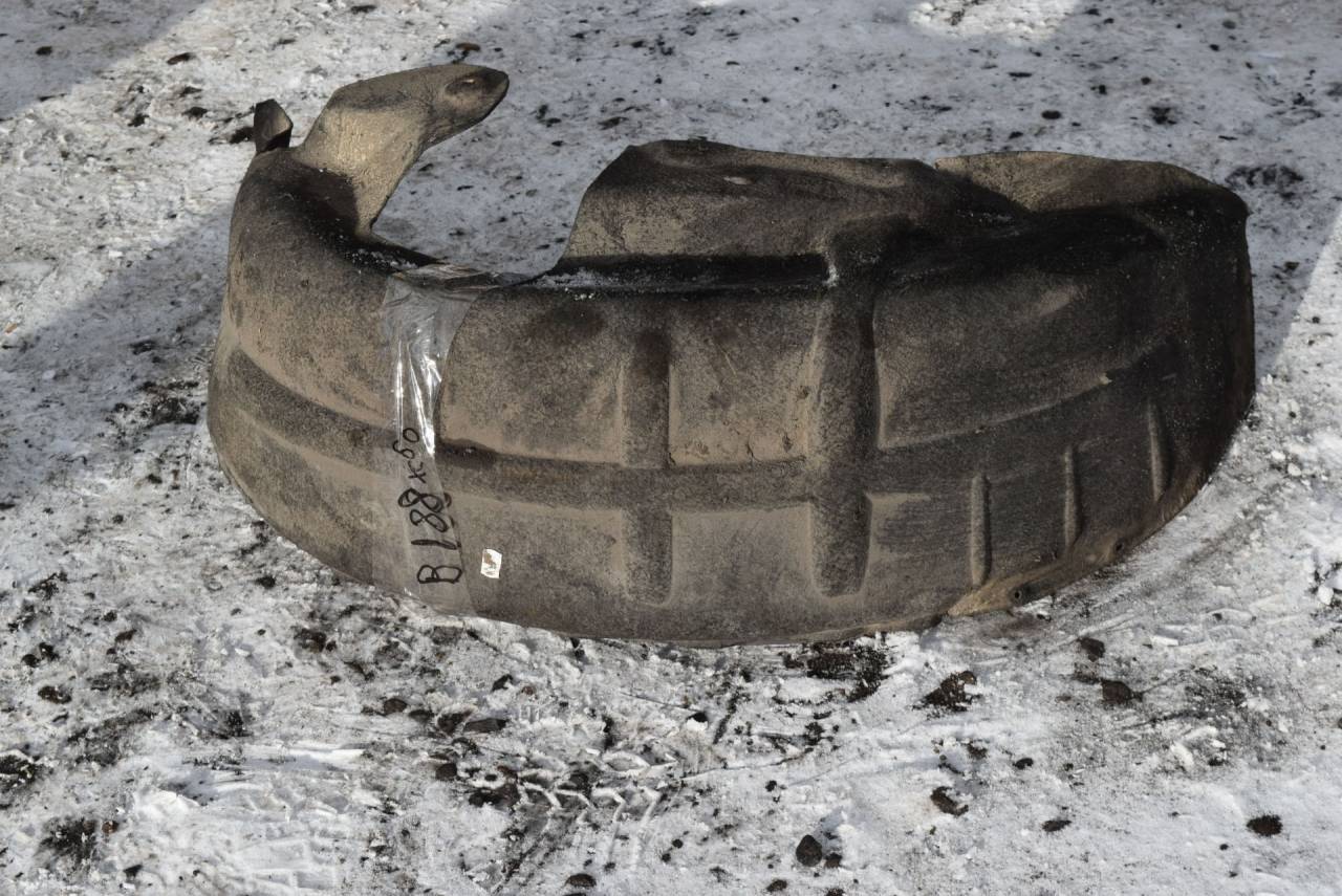 защита арок задняя левая (подкрылок) Volvo XC60 1 поколение 2009, 2.4 л., D5, D 5244 T10, дизель, АКПП, полный подключаемый привод, 31283478 - фото №1