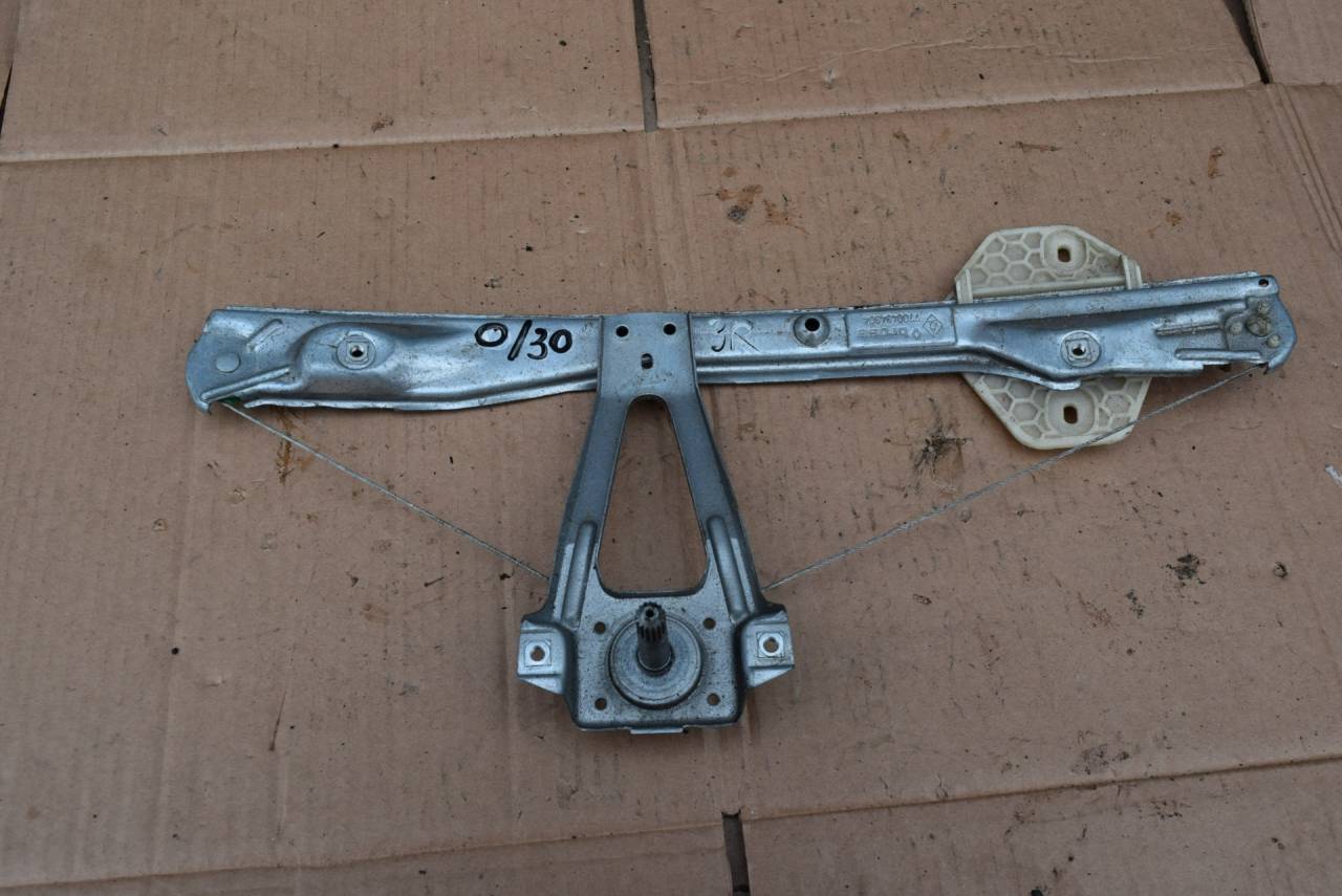 стеклоподъемник задний правый Renault Clio 2 поколение 1999, 1.4 л., бензин, хетчбэк 5 дв., 7700434304 - фото №1