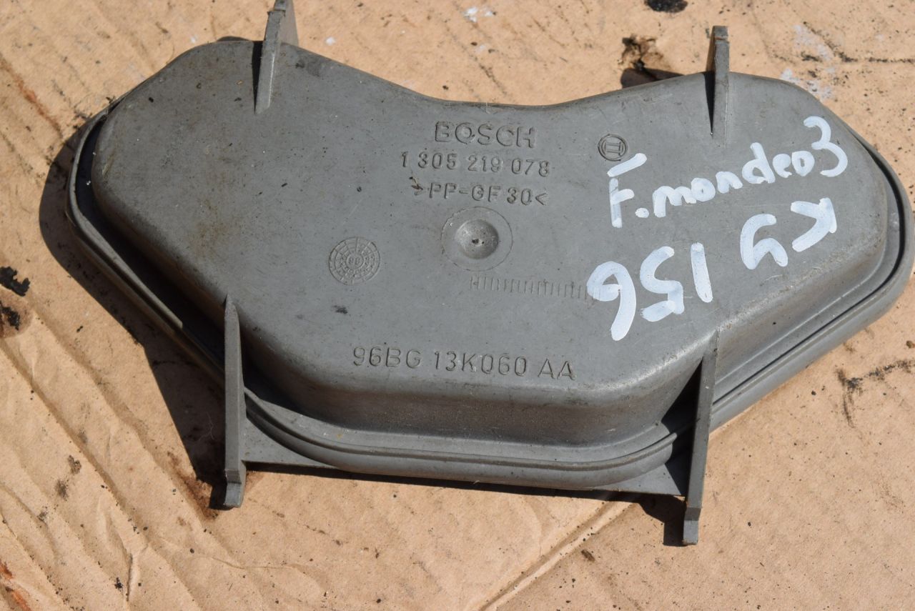 крышка фары Ford Mondeo 2 поколение 1997, 1.8 л., бензин, МКПП, 1305219078, 96BG13K060AA - фото №1