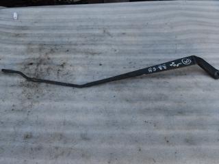 щеткодержатель (поводок стеклоочистителя, дворник) Peugeot 206 1 поколение 2001, 1.8 л., бензин, кабриолет