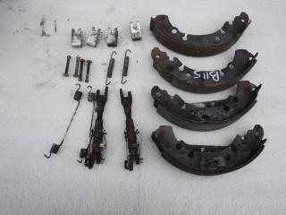 механизм стояночного тормоза (ручника) Toyota Yaris XP9 2008, 1.4 л., D-4D, 1ND-TV, дизель, МКПП, хетчбэк 5 дв., передний привод