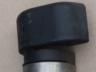 планка под капот Volvo S40 1 поколение [рестайлинг] 2000, 2.0 л., i, B 4204 S2, бензин, АКПП, седан, передний привод, 30822027