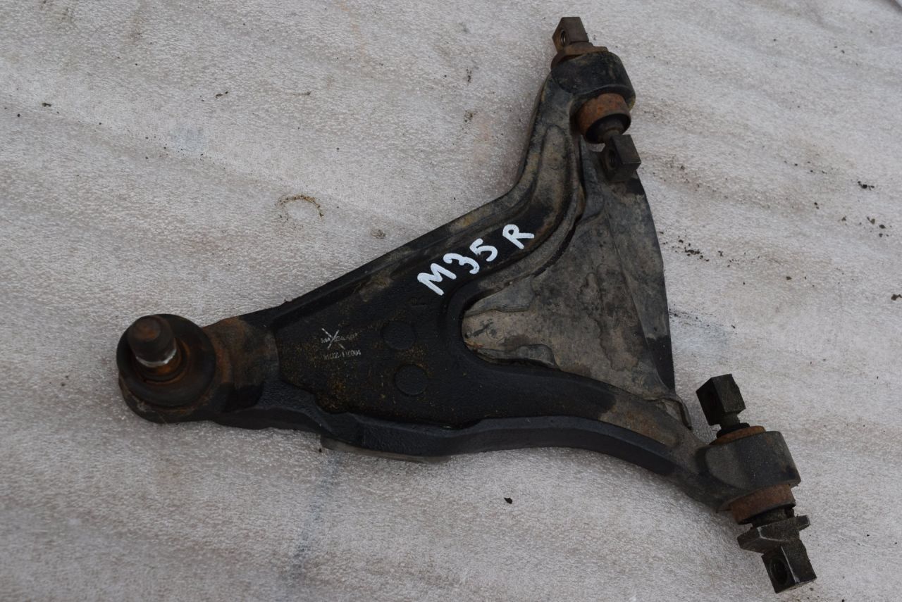 рычаг передний правый Volvo XC70 1 поколение 1999, 2.4 л., Ti, B 5244 T, бензин, АКПП, универсал, полный подключаемый привод - фото №1