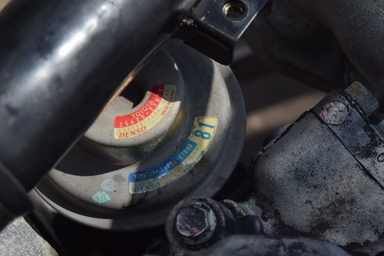 клапан EGR Toyota Corolla Verso 1 поколение 2002, 2.0 л., 1CD-FTV, дизель, МКПП, 2562027070 - фото №1