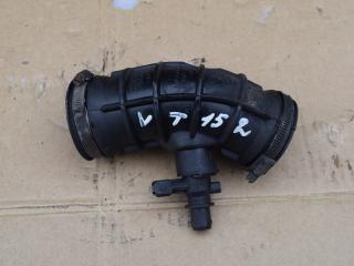 патрубок турбины Volvo V70 2 поколение 2003, 2.4 л., D5, D 5244 T, дизель, АКПП, седан, передний привод, 8676496