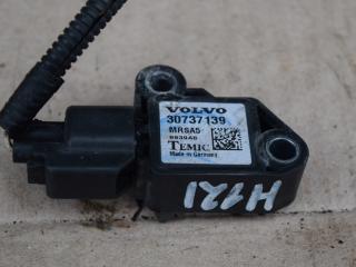 датчик удара Volvo C30 1 поколение 2007, 2.5 л., Ti, бензин, МКПП, серый, хетчбэк 3 дв., передний привод, 30737139