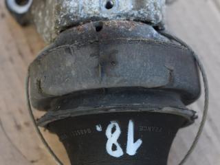 подушка крепления двигателя Volvo V70 2 поколение 2003, 2.4 л., Ti, B 5244 T3, бензин, МКПП, универсал, передний привод, 9485551