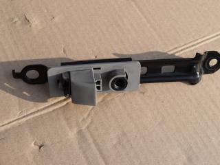 механизм регулировки высоты ремня безопасности Toyota Yaris XP9 2008, D-4D, робот, передний привод