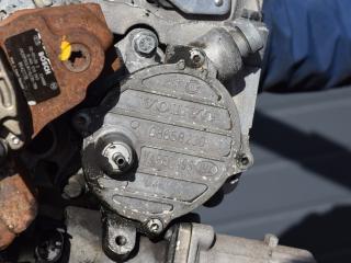 насос вакуумный Volvo S60 1 поколение 2002, 2.4 л., D5, D 5244 T, дизель, АКПП, седан, передний привод, 08658230