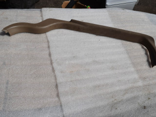 накладка на порог внутренняя Volvo XC70 2 поколение 2002, 2.5 л., Ti, B 5254 T2, бензин, МКПП, универсал, полный подключаемый привод