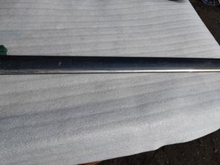 молдинг двери передней правой Mercedes-Benz E-Класс W210/S210 1997, 2.2 л., дизель, седан, A2106900462, 2106900462