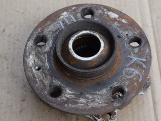 ступица передняя Audi Q5 8R [рестайлинг] 2013, 2.0 л., TFSI, CNCD, бензин, АКПП, полный подключаемый привод, 8K0407613B, 8K0407607