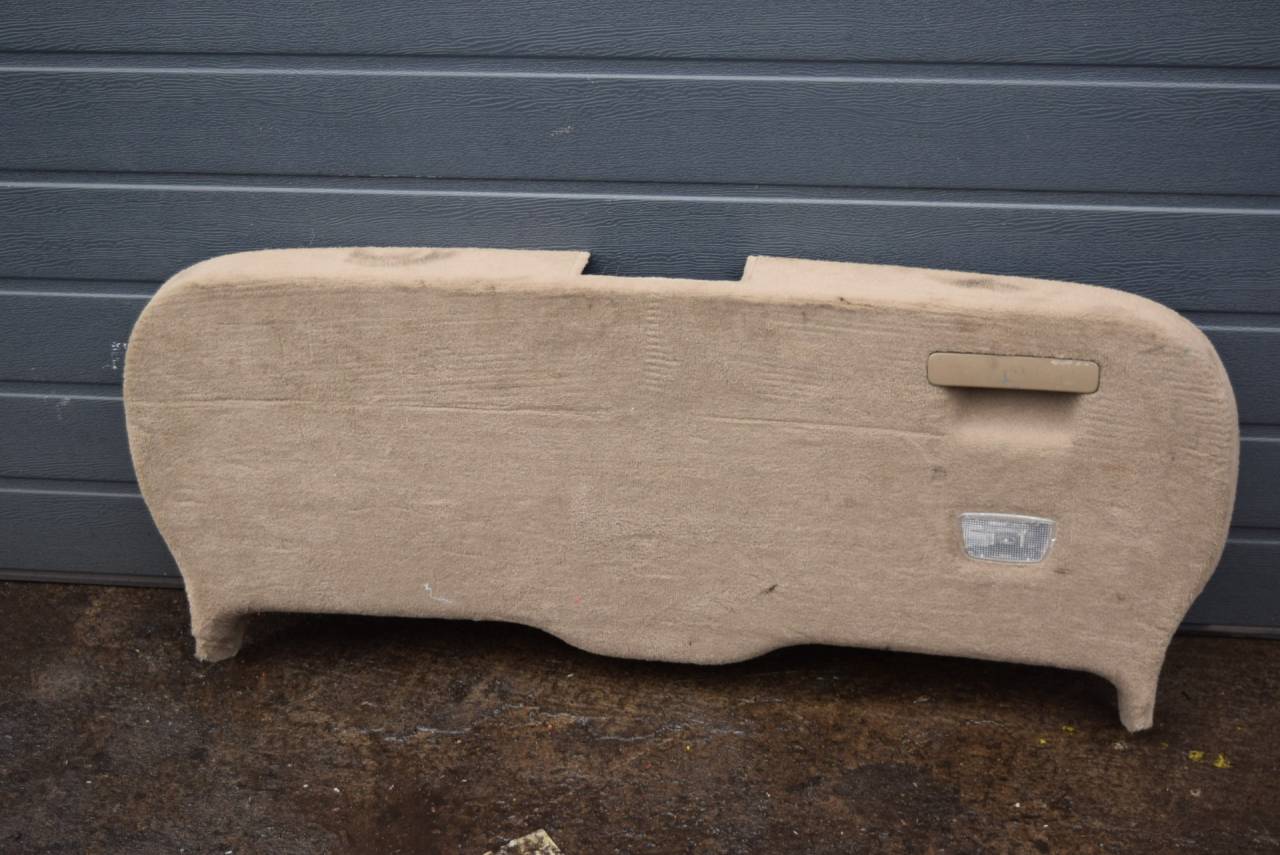 обшивка крышки багажника Volvo XC60 1 поколение 2009, 2.4 л., D5, D 5244 T10, дизель, АКПП, полный подключаемый привод - фото №1