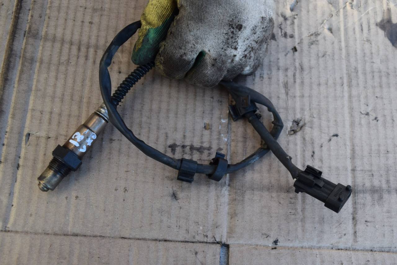 лямбда-зонд Volvo V70 2 поколение 2003, 2.4 л., Ti, B 5244 T3, бензин, МКПП, универсал, передний привод, 8642230, 0258006446 - фото №1