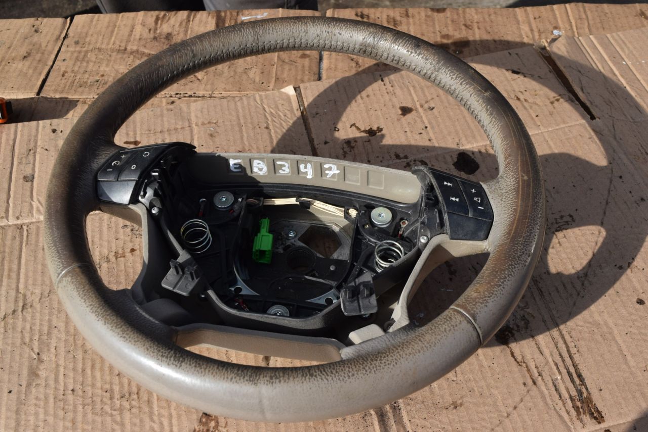 руль Volvo XC90 1 поколение 2003, 2.4 л., D 5244 T, дизель, АКПП - фото №1