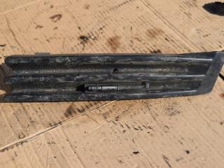 заглушка (решетка) в бампер Mercedes-Benz C-Класс W202/S202 [рестайлинг] 2000, 2.2 л., дизель, АКПП, седан, 2028850814, 2028850126