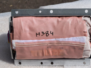 подушка безопасности пассажира Volvo XC70 2 поколение 2002, 2.5 л., Ti, B 5254 T2, бензин, МКПП, универсал, полный подключаемый привод, 9191928