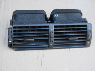 дефлектор обдува салона BMW 5 серия E39 [рестайлинг] 2003, 2.5 л., M57 D25 (256D2), дизель, АКПП, универсал, 8361895