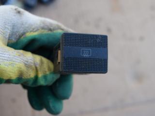 кнопка обогрева заднего стекла Volkswagen Golf 3 поколение 1995, 1.9 л., дизель, 1H0959621