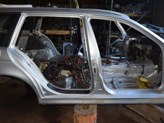 Стойка кузовная центральная правая BMW 5 серия E39 [рестайлинг] 2003, 2.5 л., M57 D25 (256D2), дизель, АКПП, универсал