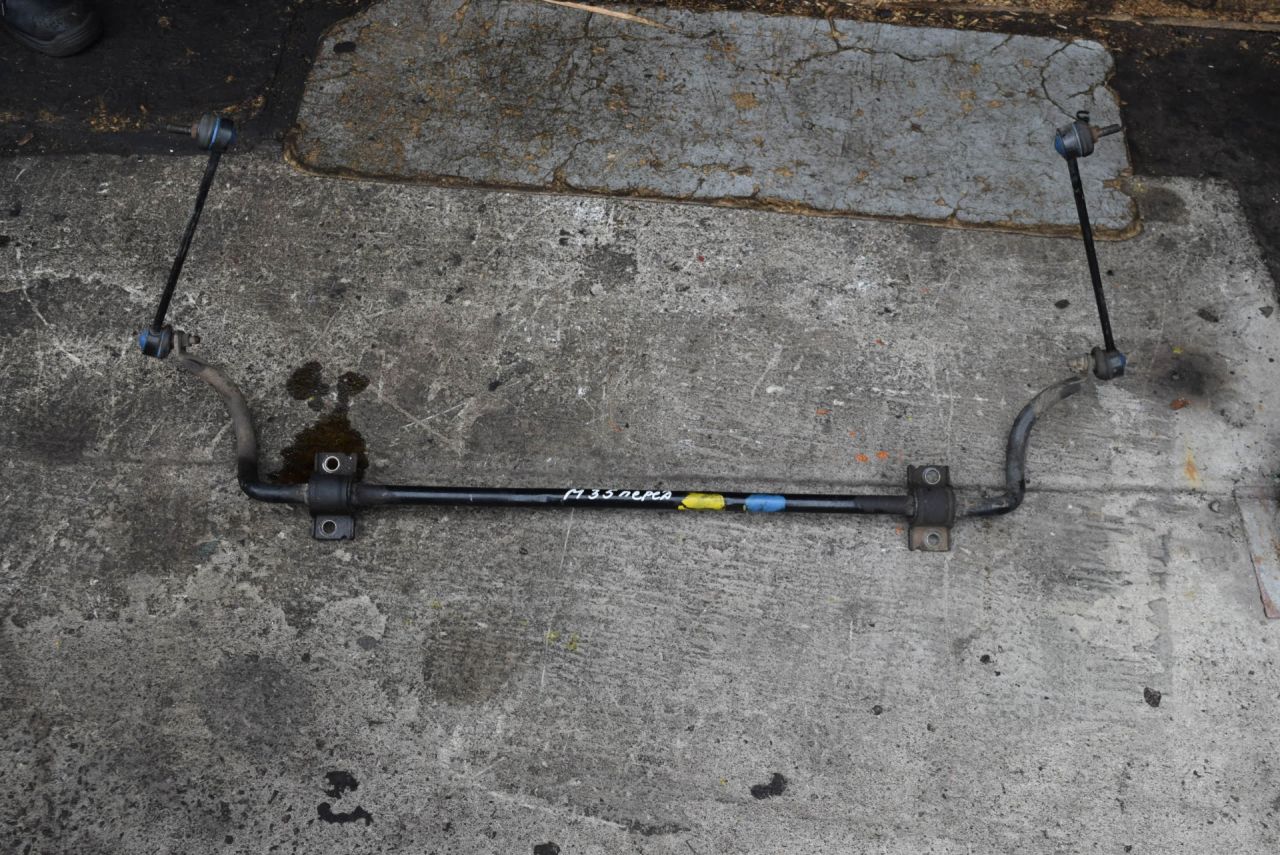 стабилизатор подвески передний Volvo XC70 1 поколение 1999, 2.4 л., Ti, B 5244 T, бензин, АКПП, универсал, полный подключаемый привод - фото №1