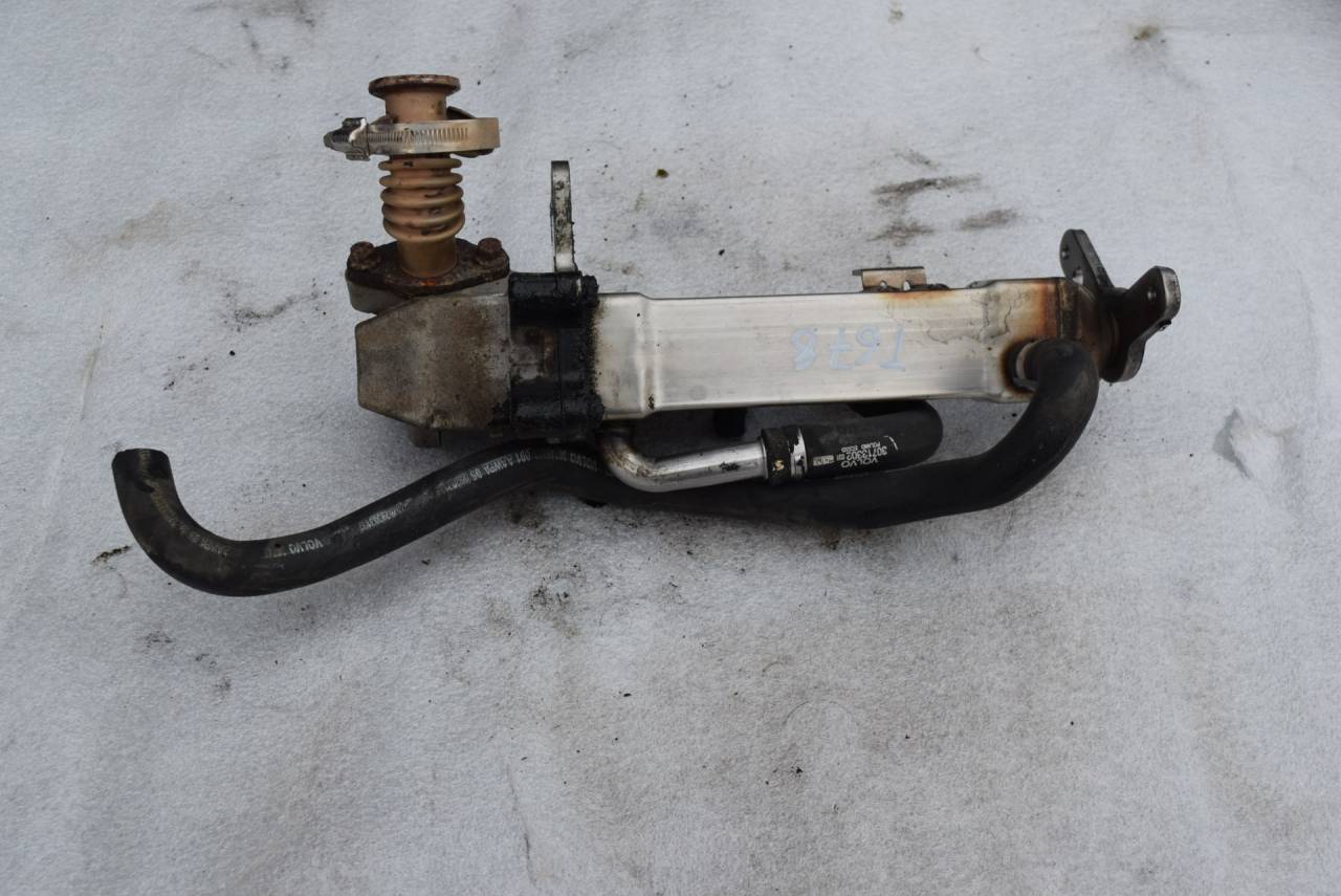 клапан EGR Volvo XC90 1 поколение 2005, 2.4 л., D5, D 5244 T, дизель, АКПП, полный подключаемый привод, 30637142, 72299609 - фото №1