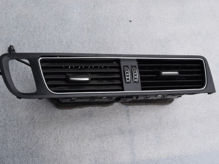 дефлектор обдува салона Audi Q5 8R [рестайлинг] 2013, 2.0 л., TFSI, CNCD, бензин, АКПП, полный подключаемый привод, 8R1820951J