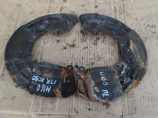 защитный кожух тормозного механизма Volvo XC90 1 поколение 2005, 2.5 л., Ti, B 5254 T2, бензин, АКПП, полный подключаемый привод, 30683086