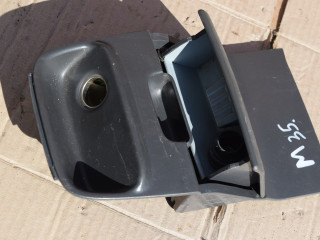 пепельница Volvo XC70 1 поколение 1999, 2.4 л., Ti, B 5244 T, бензин, АКПП, универсал, полный подключаемый привод, 9164954