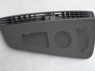 Накладка (сетка) динамика Audi Q5 8R [рестайлинг] 2013, 2.0 л., TFSI, CNCD, бензин, АКПП, полный подключаемый привод, 8R1819635A