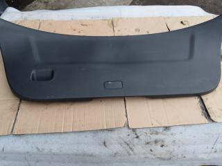 обшивка крышки багажника Toyota Yaris XP9 2008, D-4D, робот, передний привод, 677650D010